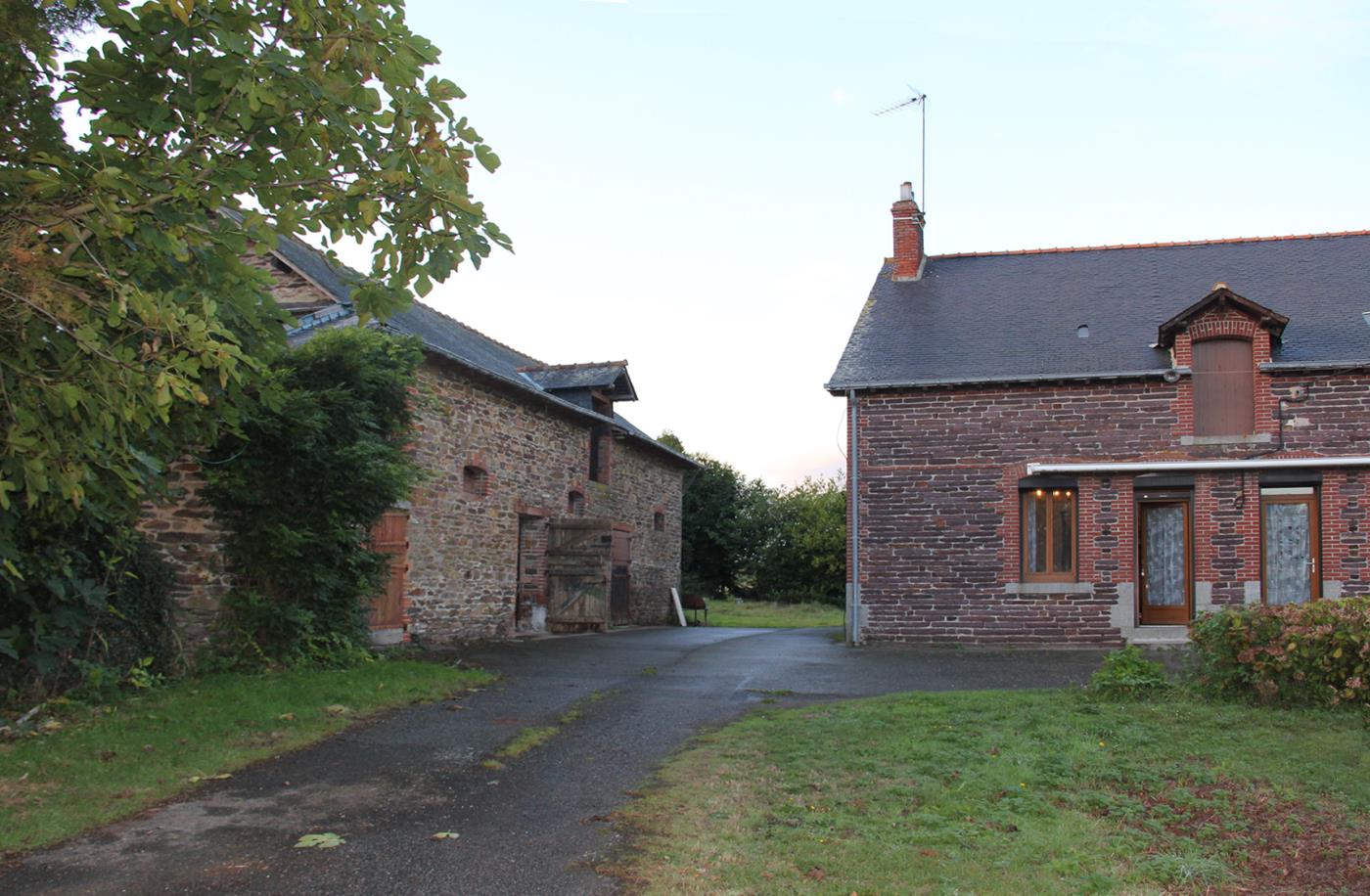 Rénovation de bâtis anciens de type longères, bâtiments agricoles (granges, étables, etc.) sur La Bouexière