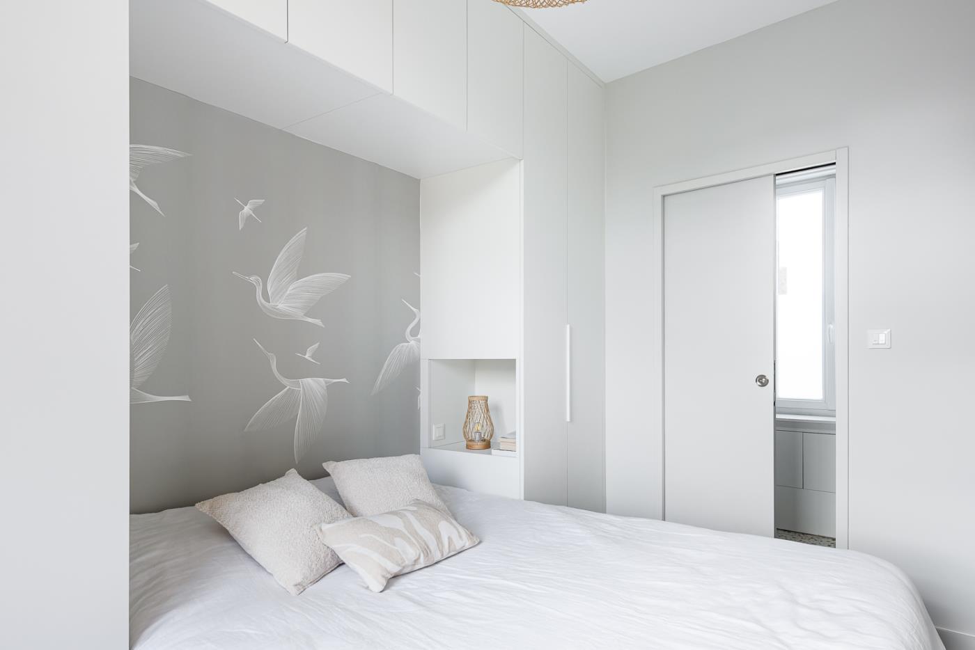 Extension d´une petite maison en pierre